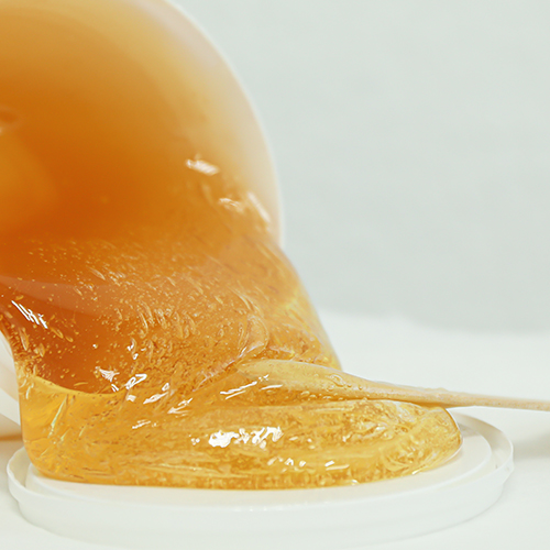 liquid-yellow-paste-for-shugaring-on-white-backgro-2021-09-02-20-02-27-utc.jpg liquid-yellow-paste-for-shugaring-on-white-backgro-2021-09-02-20-02-27-utc.jpg